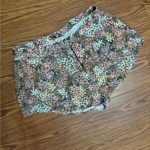 SDL Some Days Lovin Floral High Waist Women's Shorts Large